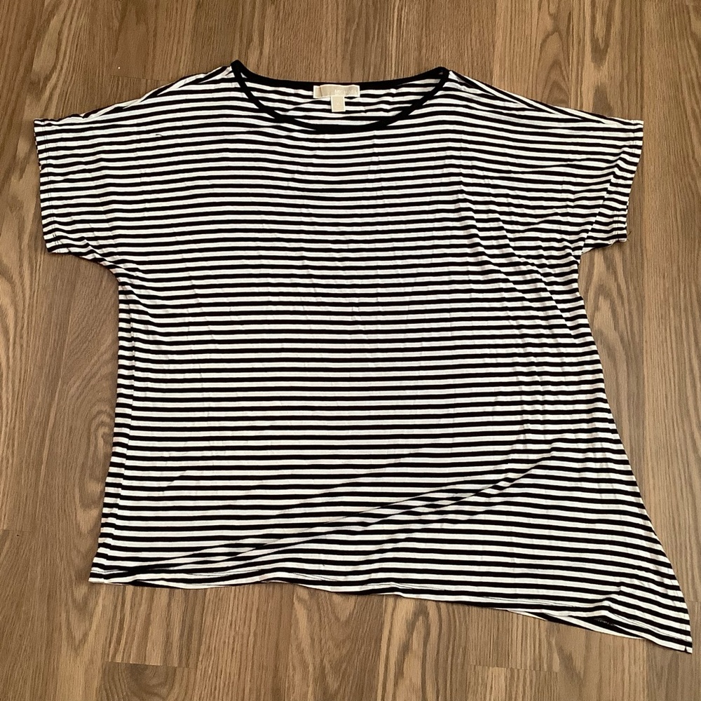 Michael Kors XL Top Striped Short Sleeve Black White Side Tie Knot
